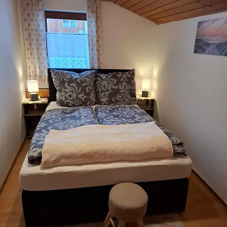 Апартаменты Zum Urfall -- Sommerbergbahnen Inklusive !!! Таннхайм